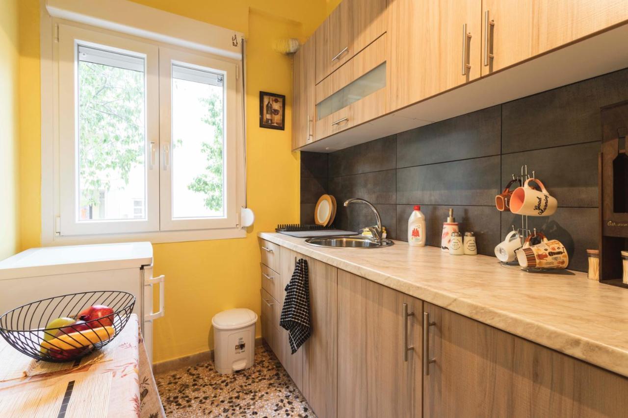 Lovely Small Apartment At Heraklion Center Luaran gambar